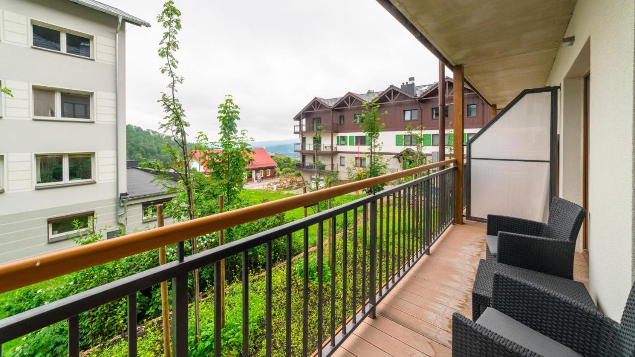 Apartamenty Sun & Snow Karpatia คาร์ปัตซ์ ภายนอก รูปภาพ